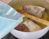 Foto langkah ke 2 dari resep Gulai Ikan Bumbu Kuning.
