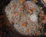 Foto del paso 4 de la receta: Chow mean (fideos de arroz tipo wok)