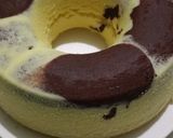 Foto langkah ke 5 dari resep Marmer Cake Kukus.
