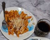 A picture of step 4 of Tomatoes Cheese pasta.