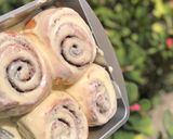 A picture of step 14 of Cinnamon rolls.