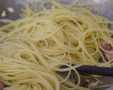 Foto langkah ke 3 dari resep Spaghetti Aglio Olio Sederhana.