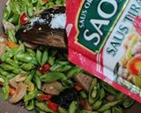 Foto langkah ke 3 dari resep Tumis Jamur Kancing Buncis.