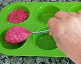 Foto del paso 12 de la receta: Magdalenas de remolacha y nueces