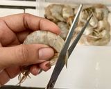 Foto langkah ke 1 dari resep Udang Kuah Asam Serai.