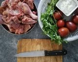 A picture of step 1 of Chicken Curry Karahi.