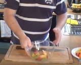 A picture of step 1 of Panzanella.