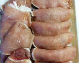 Medve sajttal. Baconnal, lilahagymával, töltött bundás karaj recept fázis 3 fotója