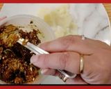 A picture of step 2 of Bharwa Bhindi / Stuffed Okra Recipe.