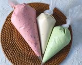Foto langkah ke 5 dari resep Bolu Kukus Mekar Semangka.