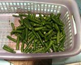 Foto langkah ke 2 dari resep Tumis Kikil Kacang Panjang Saos Tiram.