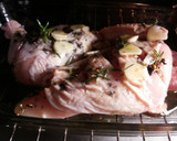 Foto del paso 10 de la receta: Pollo al ajillo y romero al horno