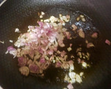 Foto del paso 4 de la receta: Pollo en salsa de leche de coco y curry