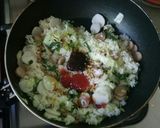 Foto langkah ke 4 dari resep Nasi Goreng Selimut.