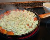 Foto del paso 4 de la receta: Pasta con tomates cherry y albahaca