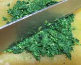 A picture of step 2 of Mugwort Rice Cakes (Hakka Pig Basket Cake).