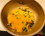 A picture of step 2 of Ndengu Omlete.