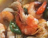 Foto langkah ke 5 dari resep Udang saus tiram.