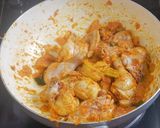 Foto langkah ke 4 dari resep Ayam woku khas manado kaya rempah.