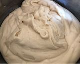 A picture of step 2 of Dahi vada.