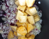 Foto del paso 1 de la receta: Pollo con piña al vino tinto