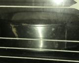 Foto langkah ke 5 dari resep Green Tea Oreo Almond Cake.
