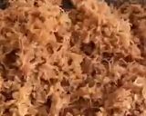 Foto langkah ke 6 dari resep Serundeng kelapa bumbu ayam ungkep.