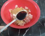 A picture of step 2 of Chicken Roll With Liquid Dough.