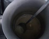Foto del paso 1 de la receta: Tres leches relleno de ciruelas pasas maceradas en vino tinto