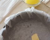 Foto del passaggio 4 della ricetta Crostata cheesecake con frutti di bosco e limone in pasta fillo