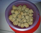 Foto langkah ke 5 dari resep Pentol/Bakso goreng mewah tenggiri ala bunda zikra.