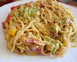 A picture of step 4 of Stir Fry Avocado Pasta.
