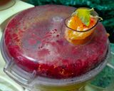 A picture of step 3 of Vegetable fruity energy drink.