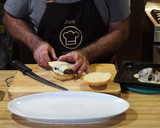 Foto del paso 7 de la receta: Sándwich barros luco en pan fica