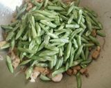 Foto langkah ke 2 dari resep Tumis Buncis Tempe.