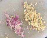 Foto langkah ke 1 dari resep Nasi Goreng Saikoro.