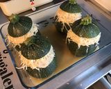 Une image de l'étape 10 de Courgettes rondes farcies jambon fromage au bouillon de courge.