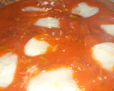 Foto del paso 5 de la receta: Medallón de merluza en salsa de tomate con cebolla