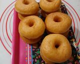 Foto langkah ke 9 dari resep Donat Maizena Meses.