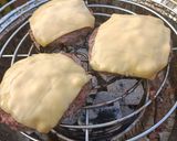 A picture of step 9 of Beef Sirloin Burgers.