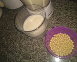 Foto del paso 1 de la receta: Leche de soja saborizada 😊😊