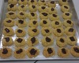 Foto langkah ke 3 dari resep Thumprid Toping Blueberry or Coklat Dcc.