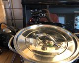 A picture of step 10 of Hamburger soup.