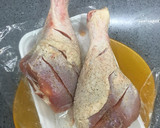 Foto del paso 1 de la receta: Muslos de pavo al cava
