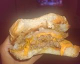 Foto del paso 5 de la receta: Hamburguesa *doble cuarto de libra* a mi modo😅