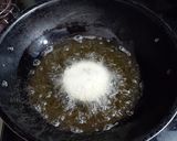A picture of step 5 of Kakara pitha.