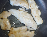 Foto del paso 2 de la receta: Merluza en salsa de soja