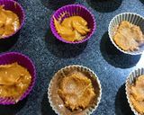 Foto del paso 5 de la receta: Chocolates rellenos de mantequilla de maní y arequipe