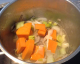 Foto del paso 5 de la receta: Crema de calabaza y zanahorias sin patata