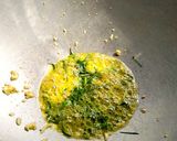 Foto langkah ke 2 dari resep Nasi Goreng Daun Jeruk.